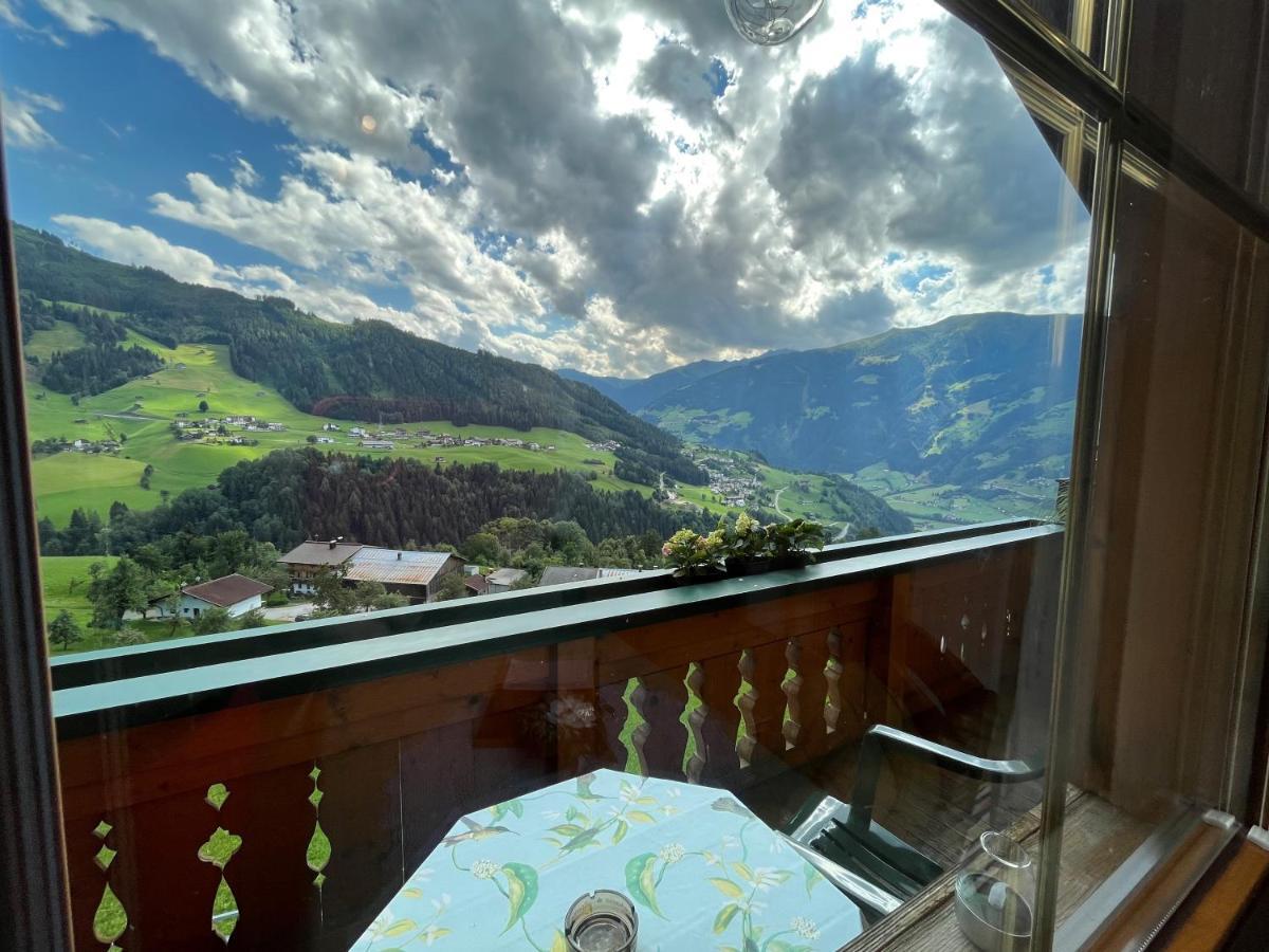 Landhaus Höllwarth Zell am Ziller Exterior foto