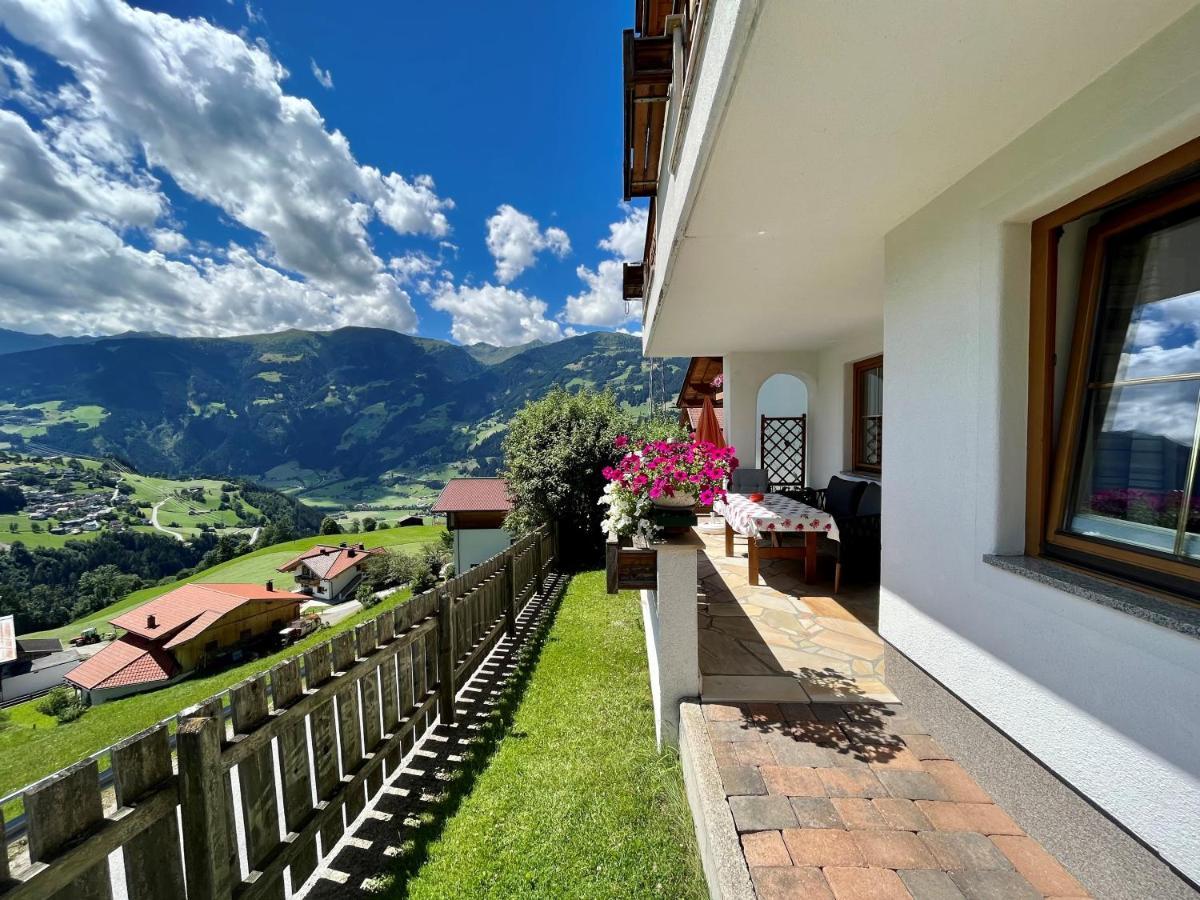 Landhaus Höllwarth Zell am Ziller Exterior foto