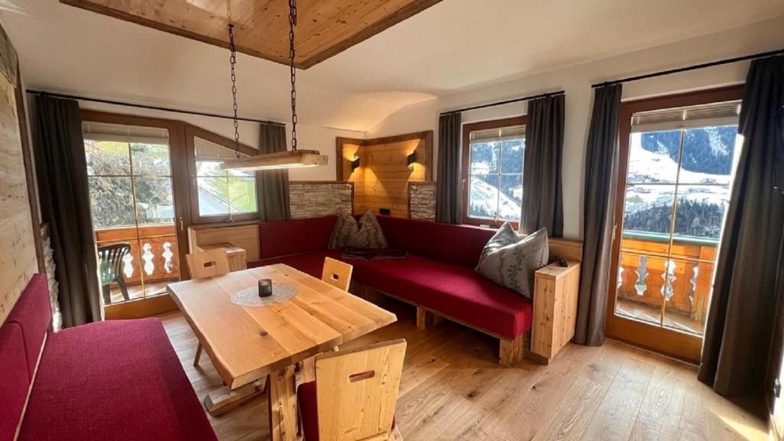 Landhaus Höllwarth Zell am Ziller Exterior foto